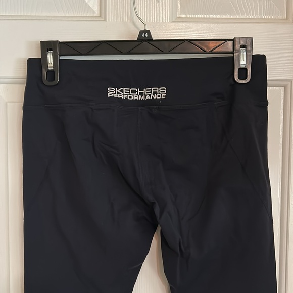 Sketchers Athletic Leggings - Picture 4 of 4